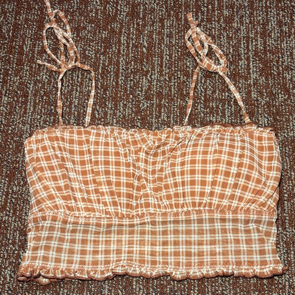 NWT Gilly Hicks mesh ruffle smocked crop top women’s medium